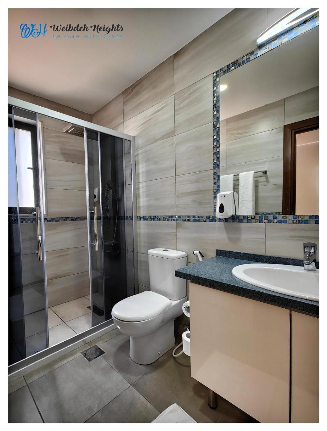 Weibdeh Heights Hotel Suites Амман Екстер'єр фото