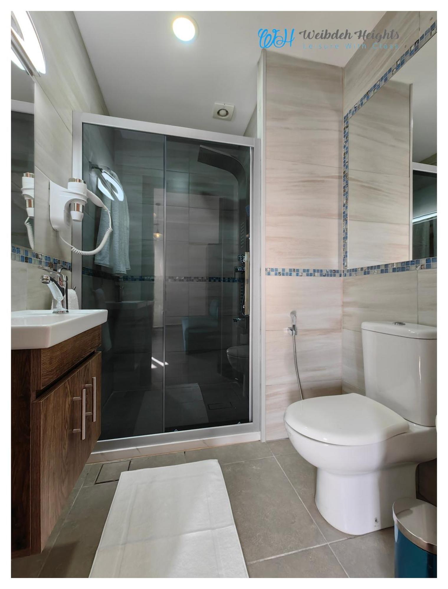 Weibdeh Heights Hotel Suites Амман Екстер'єр фото