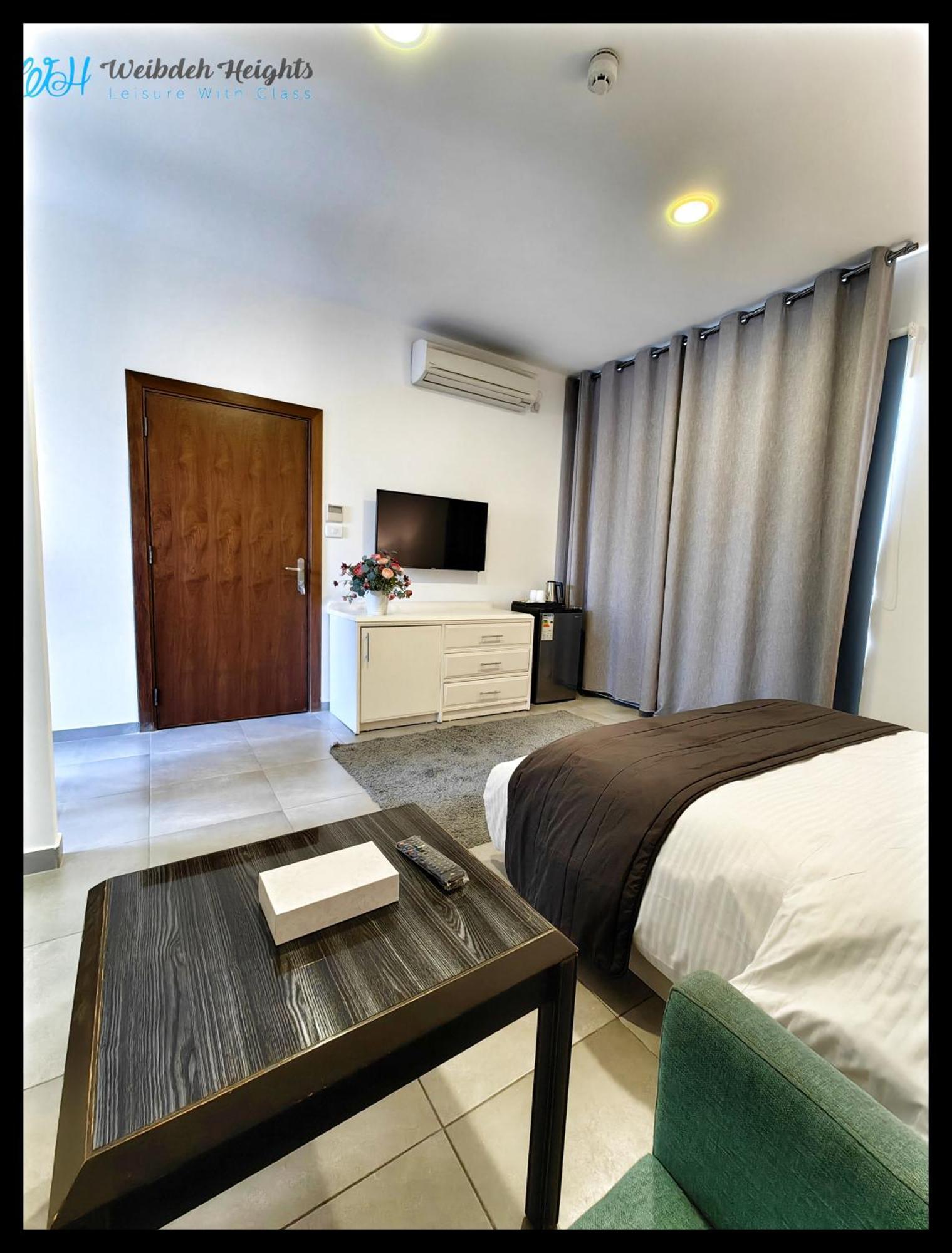 Weibdeh Heights Hotel Suites Амман Екстер'єр фото